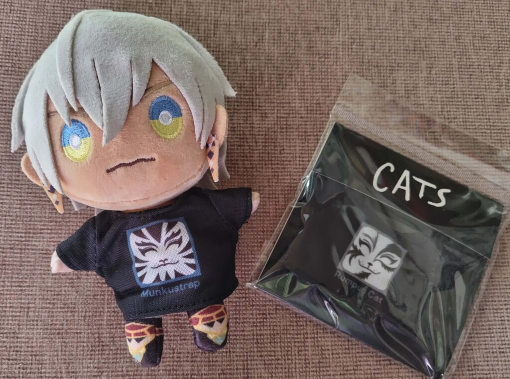 CATS Tシャツ